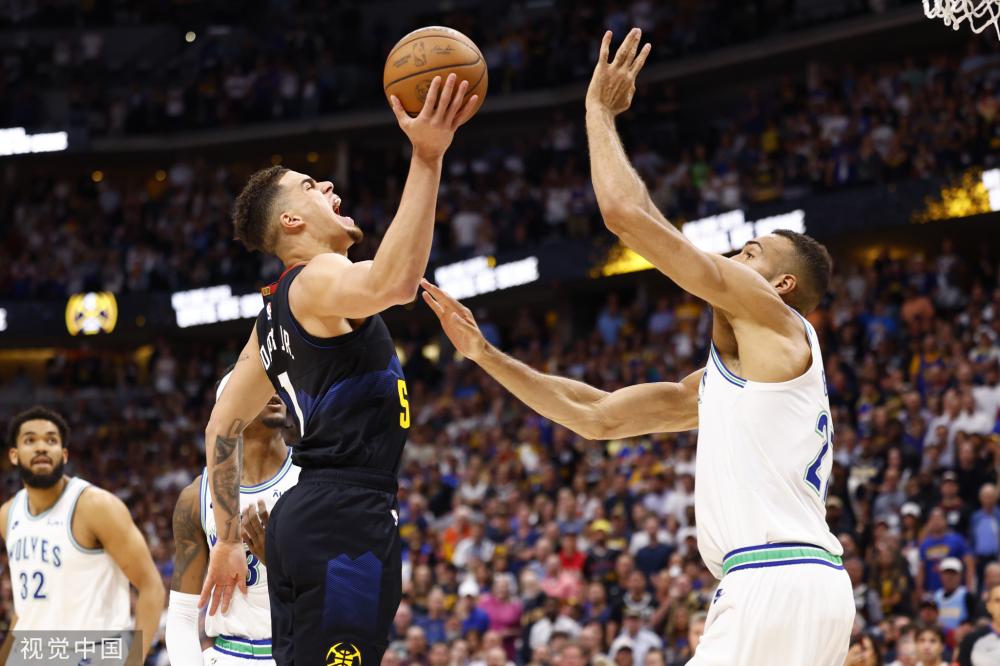 不仅仅因为 不仅仅因为