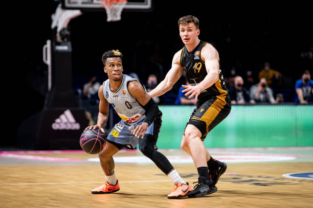 均完成4 均完成4