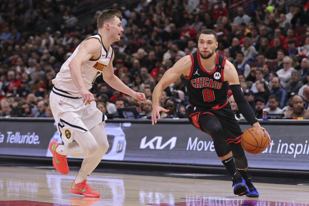 吸引着无数 吸引着无数